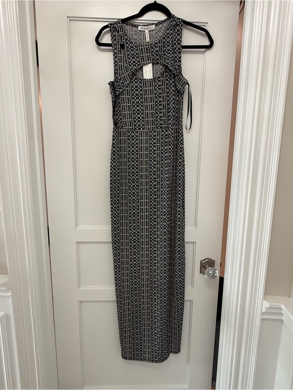 BCBGeneration Black & White Geometric Maxi Dress